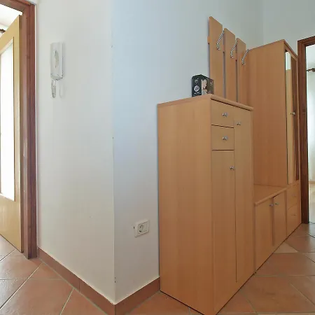 Pula 1604 Apartmán *